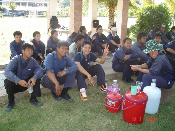 ../Picture/2550/DSC03997.JPG