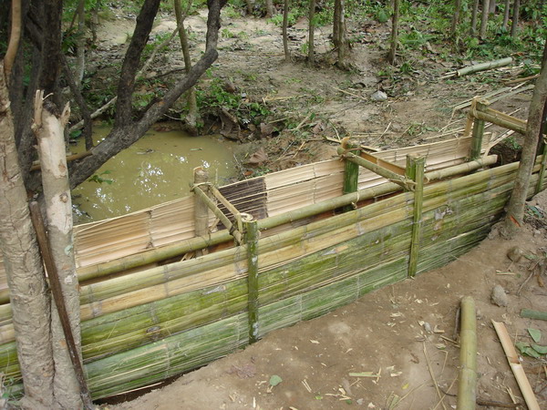 ../Picture/2553/DSC09002.JPG