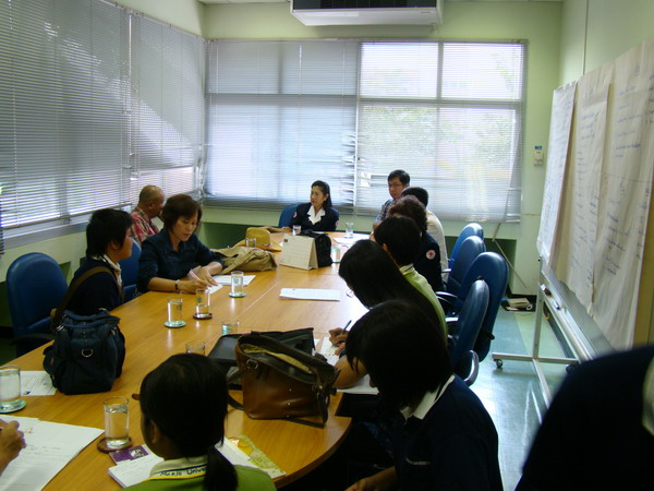 ../Picture/2553/MJUP2010093014103802.JPG