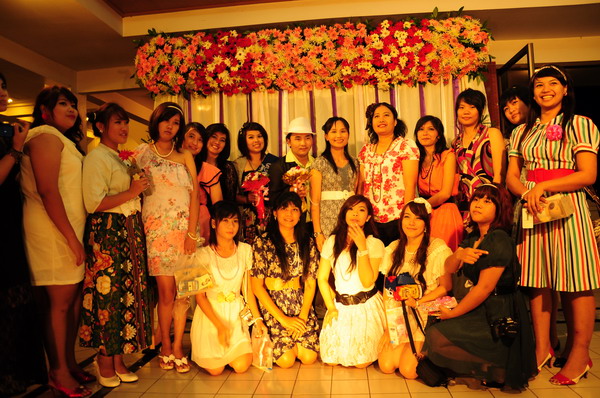 ../Picture/2553/MJUP2010102710101604.JPG