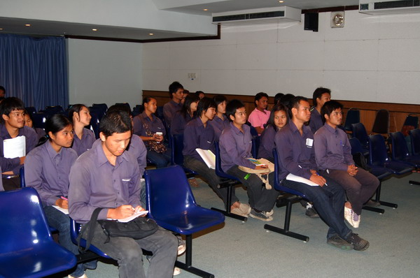 ../Picture/2553/MJUP2010102815142503.jpg