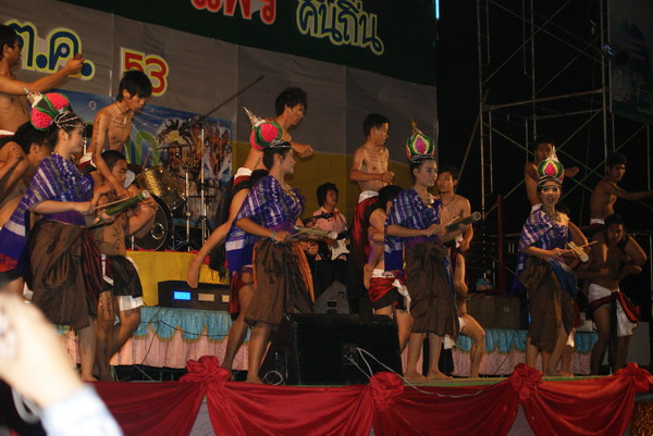../Picture/2553/MJUP2010110312593406.JPG