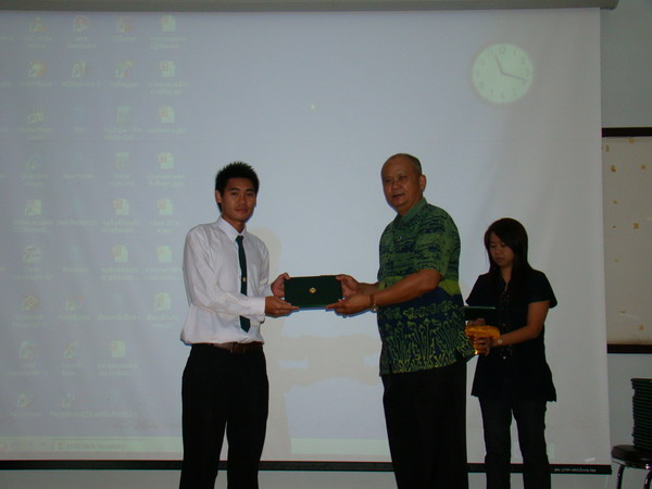 ../Picture/2553/MJUP2010110910295605.JPG