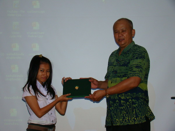 ../Picture/2553/MJUP2010110910302910.JPG