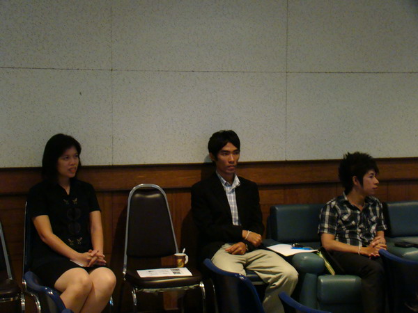 ../Picture/2553/MJUP2010110910310108.JPG