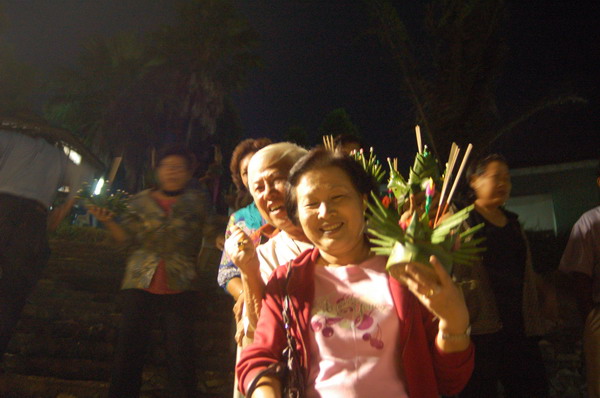 ../Picture/2553/MJUP2010112216315306.JPG