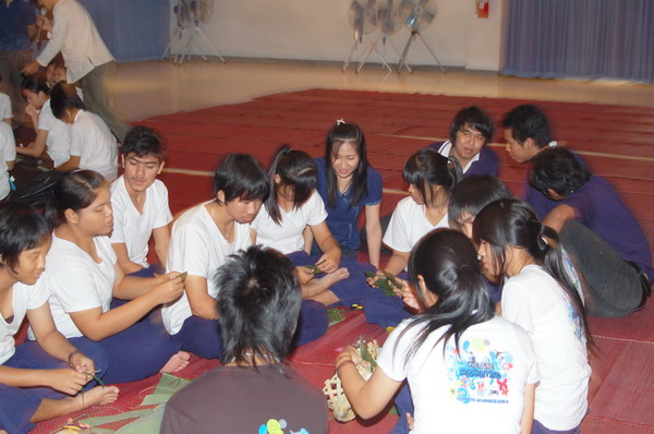 ../Picture/2553/MJUP2010112315035202.jpg