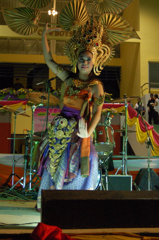 ../Picture/2553/MJUP2010112917135807.JPG