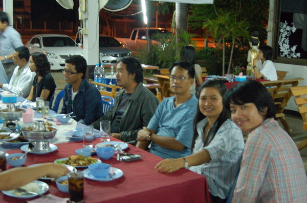 ../Picture/2553/MJUP2010120215160303.JPG