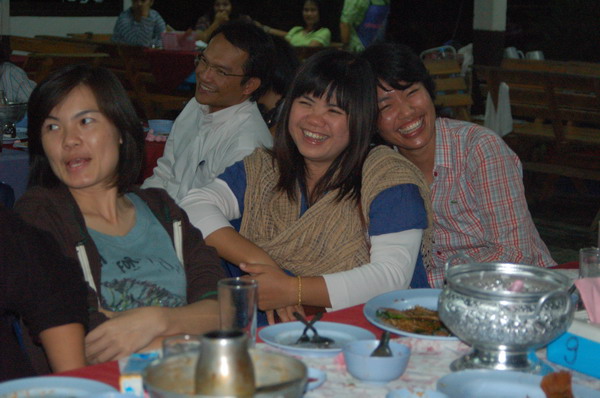 ../Picture/2553/MJUP2010120215160307.JPG