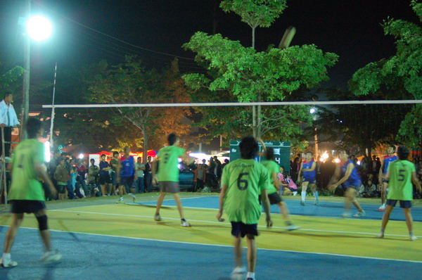 ../Picture/2553/MJUP2010120711420709.JPG