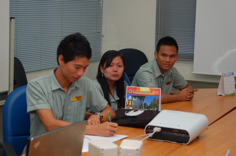 ../Picture/2554/MJUP2011010614162503.JPG