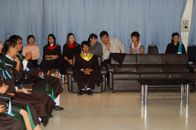 ../Picture/2554/MJUP2011022022101101.JPG