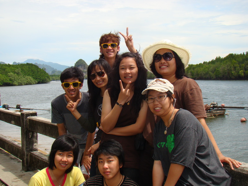 ../Picture/2554/MJUP2011031515101510.JPG