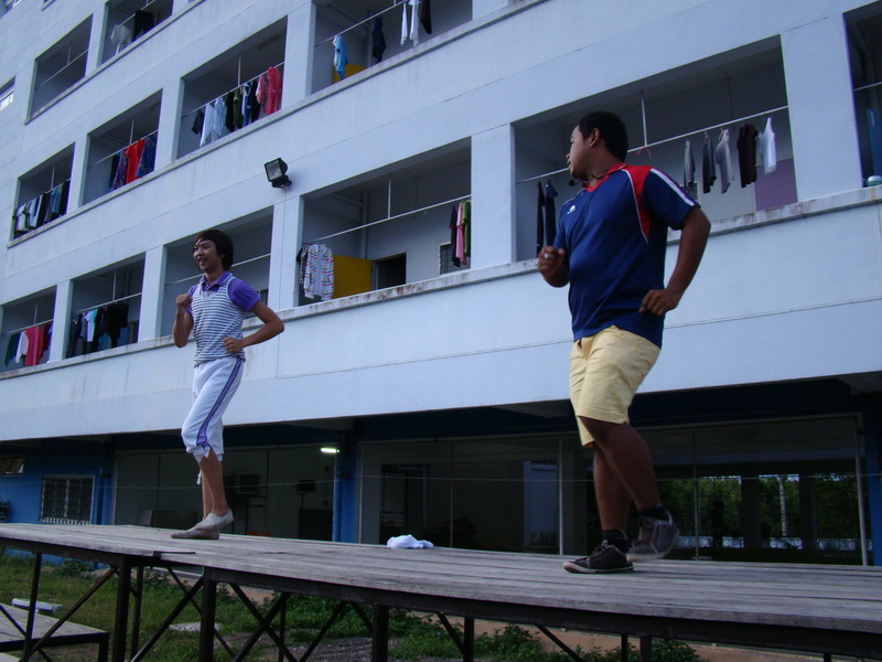 ../Picture/2554/MJUP2011070111532703.JPG