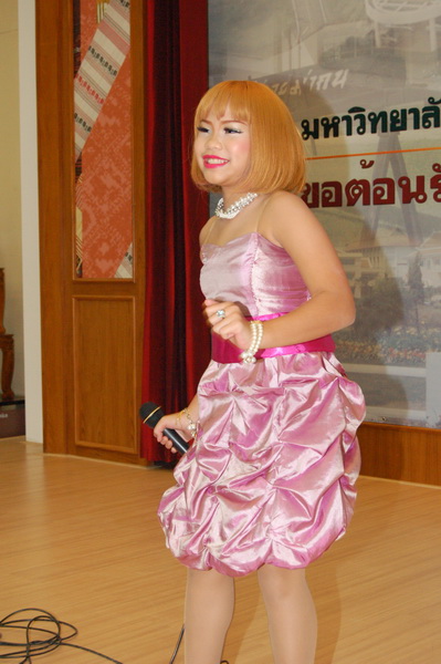 ../Picture/2554/MJUP2011082410295101.JPG