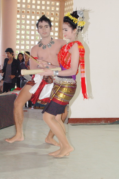 ../Picture/2554/MJUP2011082911473906.JPG
