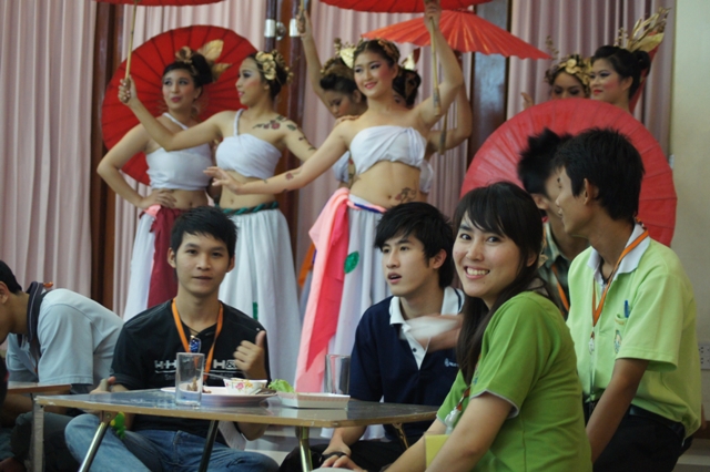 ../Picture/2554/MJUP2011101811040610.JPG