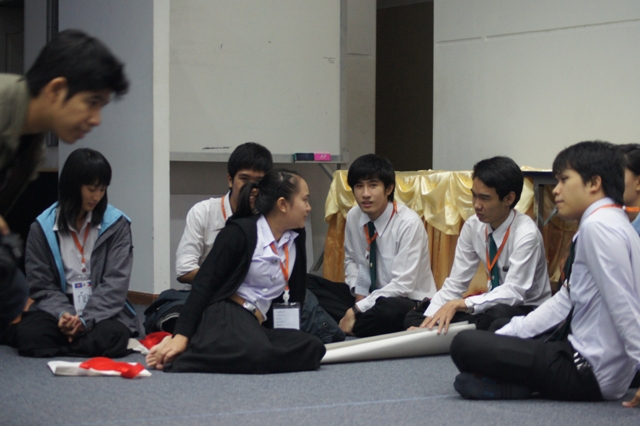 ../Picture/2554/MJUP2011101811043310.JPG