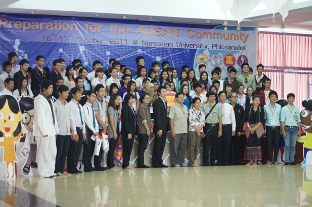../Picture/2554/MJUP2011101811072110.JPG