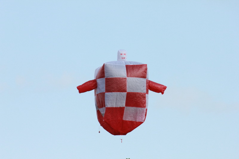 ../Picture/2554/MJUP2011110917462601.JPG