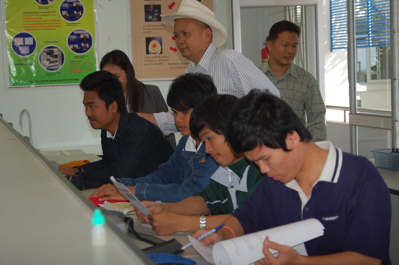 ../Picture/2554/MJUP2011121609502809.JPG