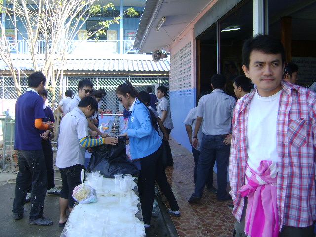 ../Picture/2554/MJUP2011122617474907.JPG