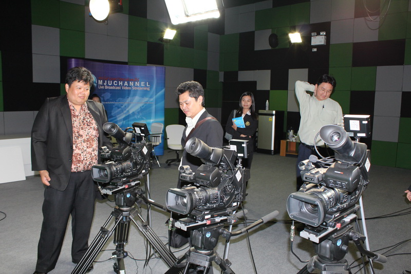../Picture/2555/MJUP2012012311184002.JPG