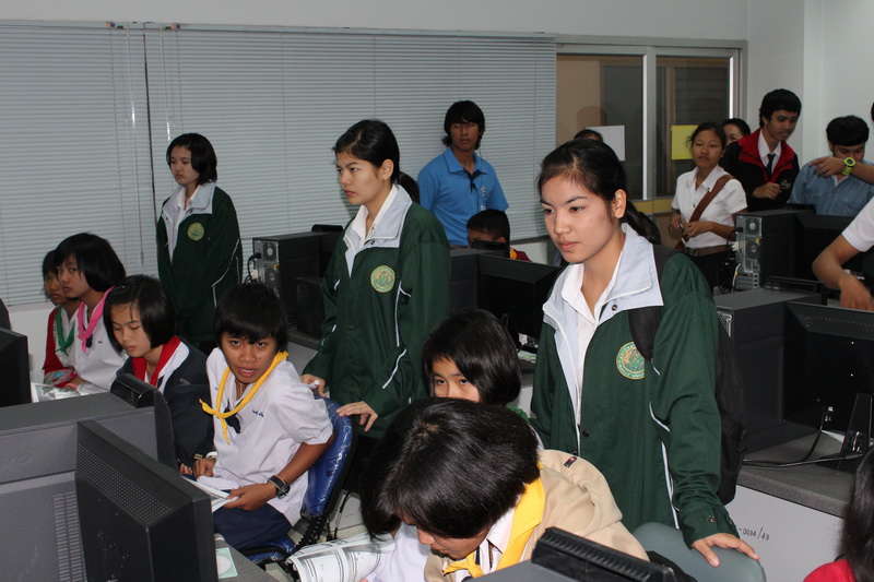 ../Picture/2555/MJUP2012020211142604.JPG