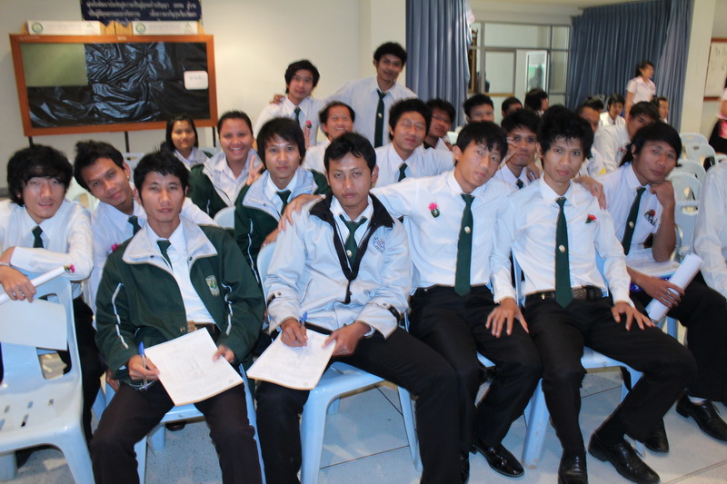 ../Picture/2555/MJUP2012031218094002.JPG