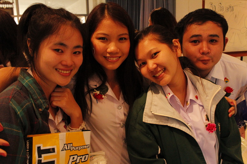 ../Picture/2555/MJUP2012031218125403.JPG