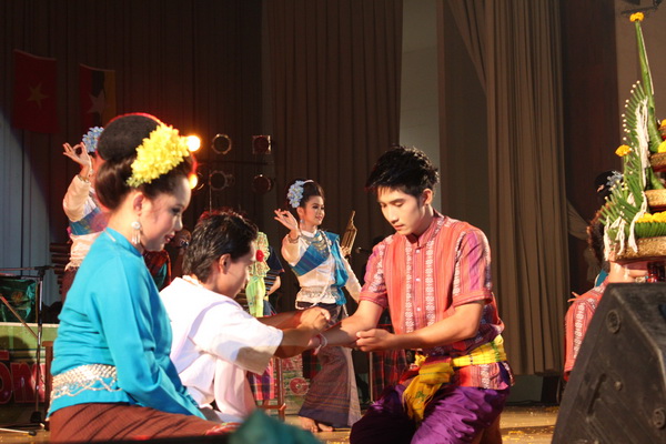 ../Picture/2555/MJUP2012053023584508.JPG