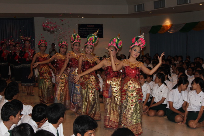 ../Picture/2555/MJUP2012070316363803.JPG