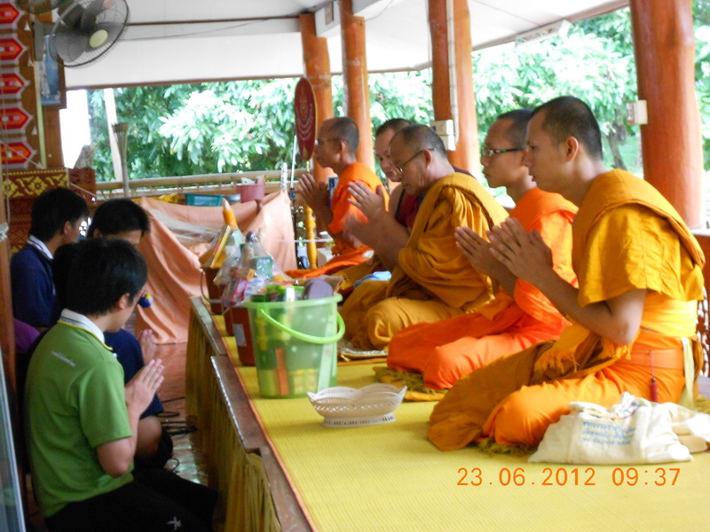 ../Picture/2555/MJUP2012070909271007.JPG