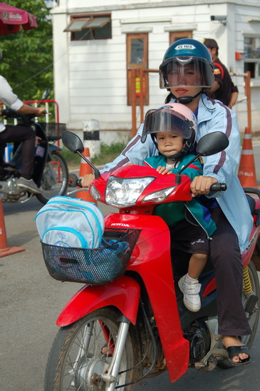 ../Picture/2555/MJUP2012071309515404.JPG