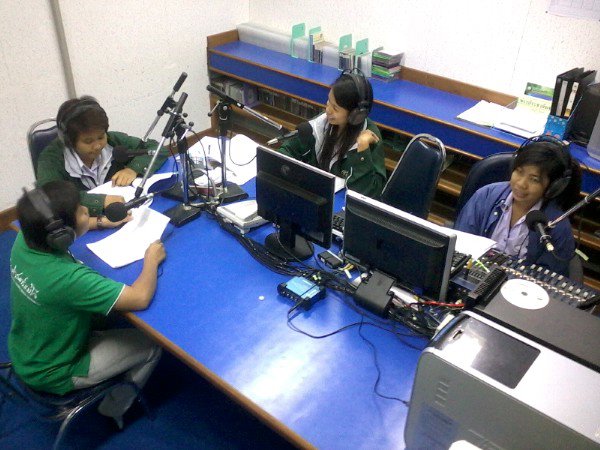 ../Picture/2555/MJUP2012080718580302.jpg
