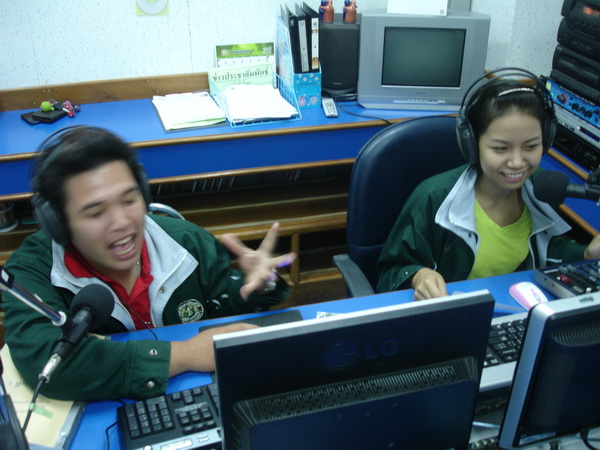 ../Picture/2555/MJUP2012080719011108.JPG