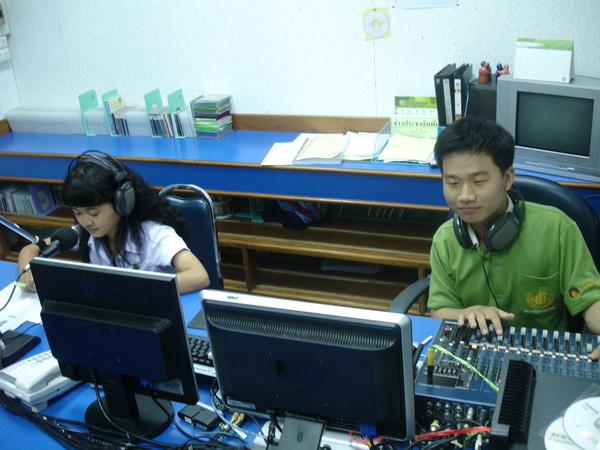 ../Picture/2555/MJUP2012080719035002.JPG