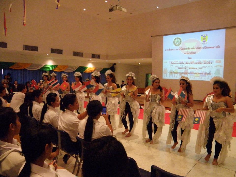../Picture/2555/MJUP2012081211564703.jpg