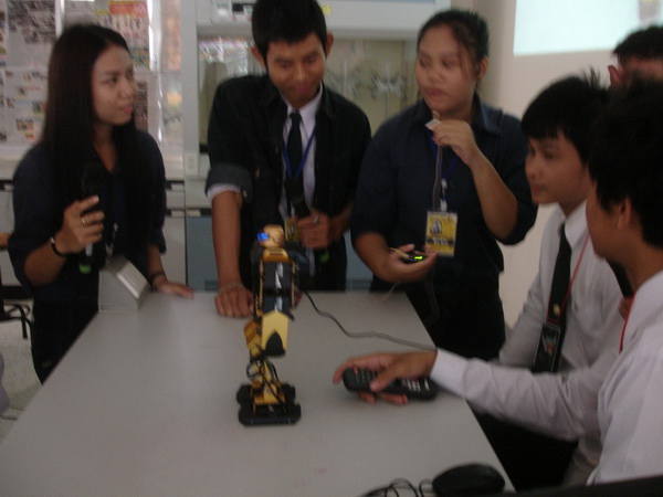 ../Picture/2555/MJUP2012082016541709.JPG