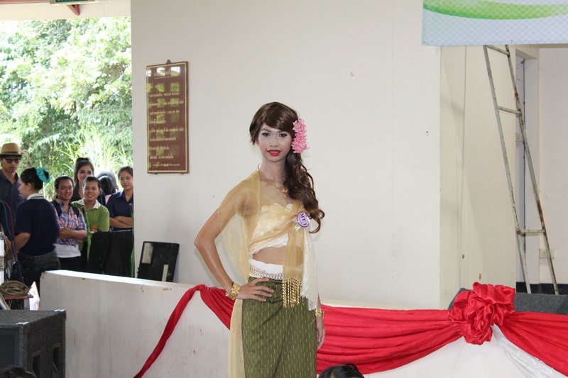 ../Picture/2555/MJUP2012091114384009.JPG