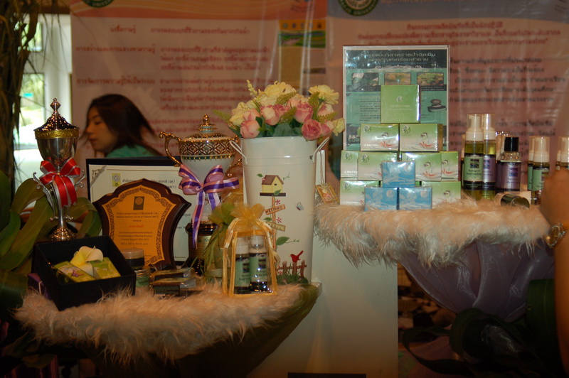 ../Picture/2555/MJUP2012091217352305.JPG
