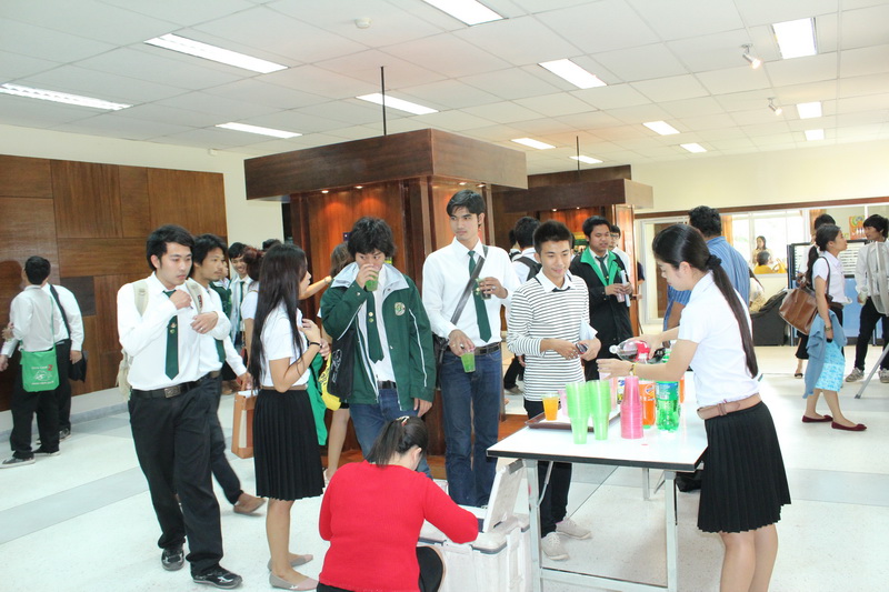 ../Picture/2555/MJUP2012092616032810.JPG