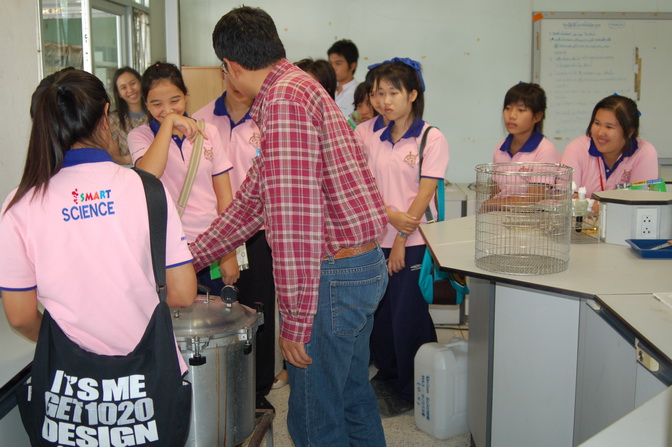 ../Picture/2555/MJUP2012111610455404.JPG