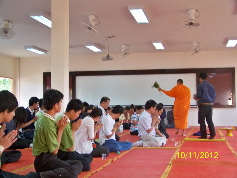 ../Picture/2555/MJUP2012120714423902.JPG