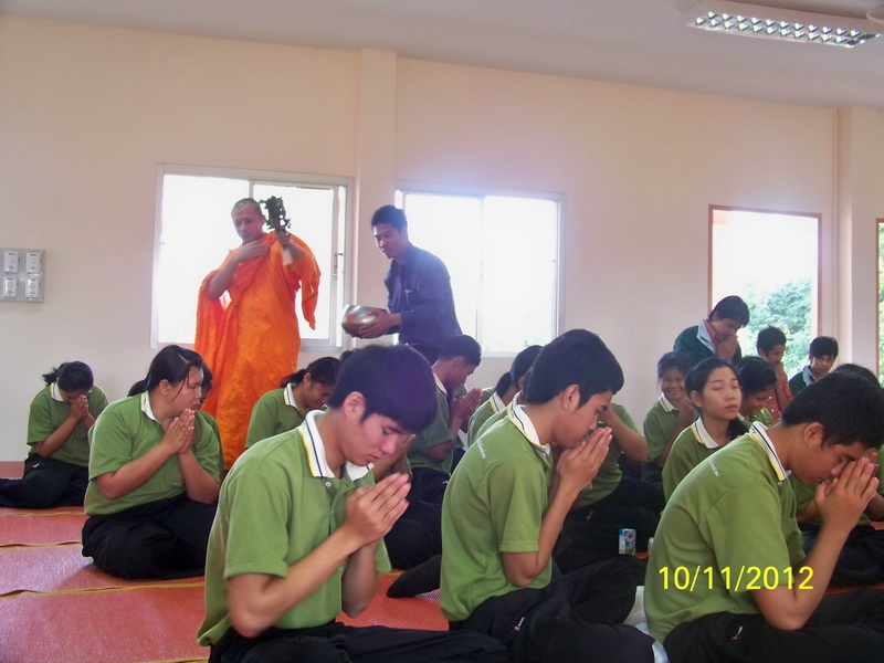 ../Picture/2555/MJUP2012120714423904.JPG