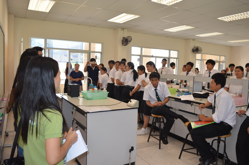 ../Picture/2555/MJUP2012120715033001.JPG