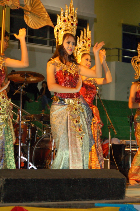 ../Picture/2553/MJUP2010112917143103.JPG