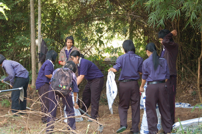 ../Picture/2553/MJUP2010121910090802.JPG