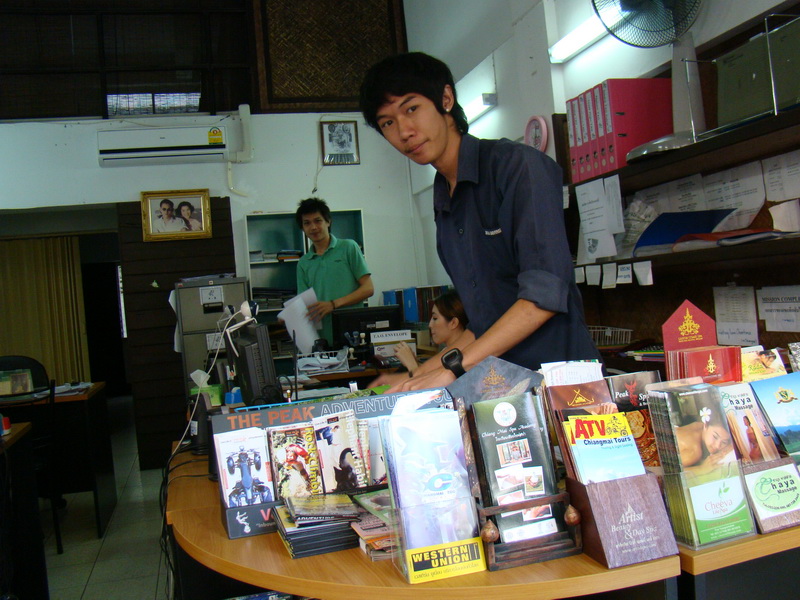 ../Picture/2554/MJUP2011011613473603.JPG